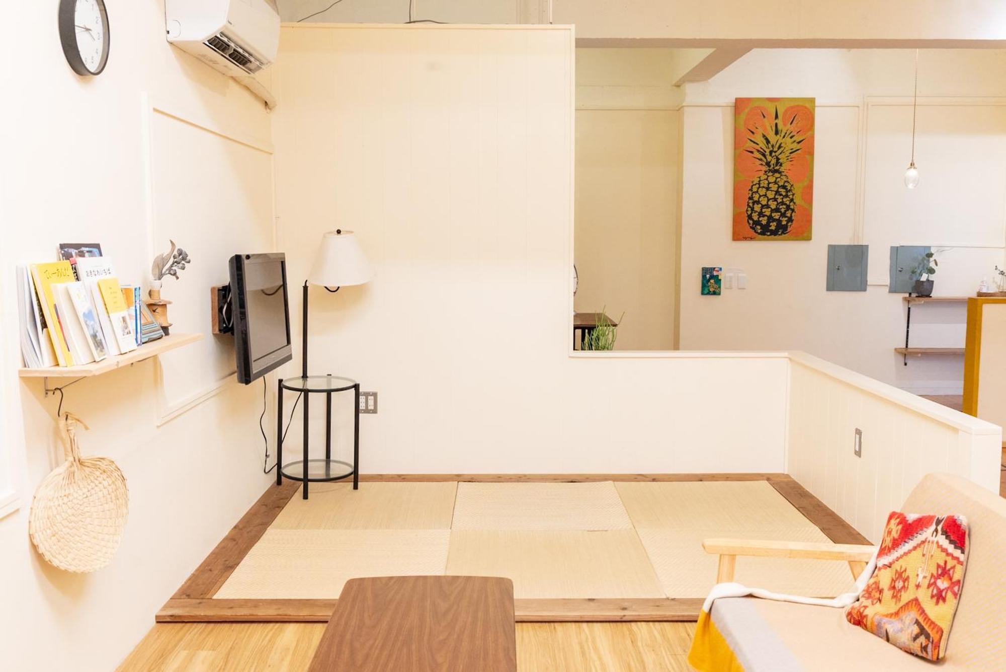 Pineapple Hotel Naha Kültér fotó
